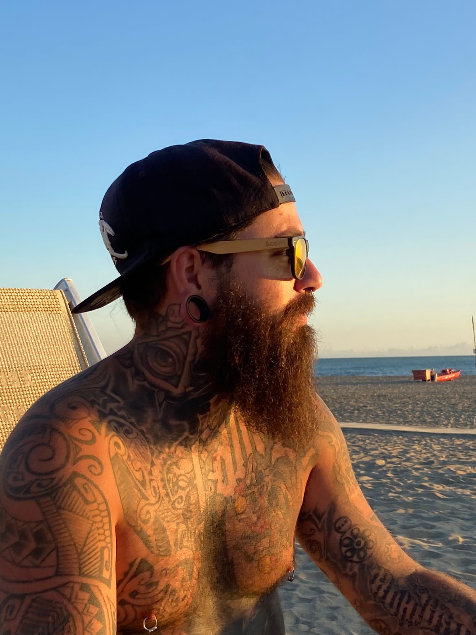 Profilo di Houdhayfa